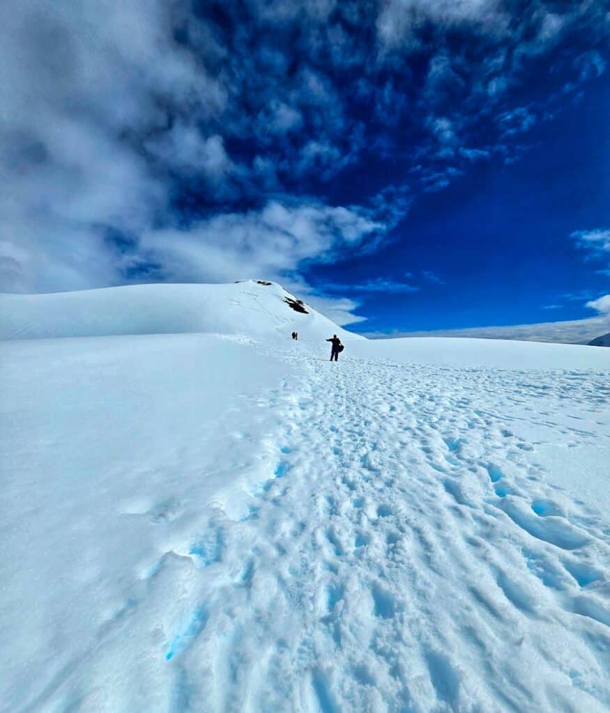 passengers hiking on the Antarctica Peninsular