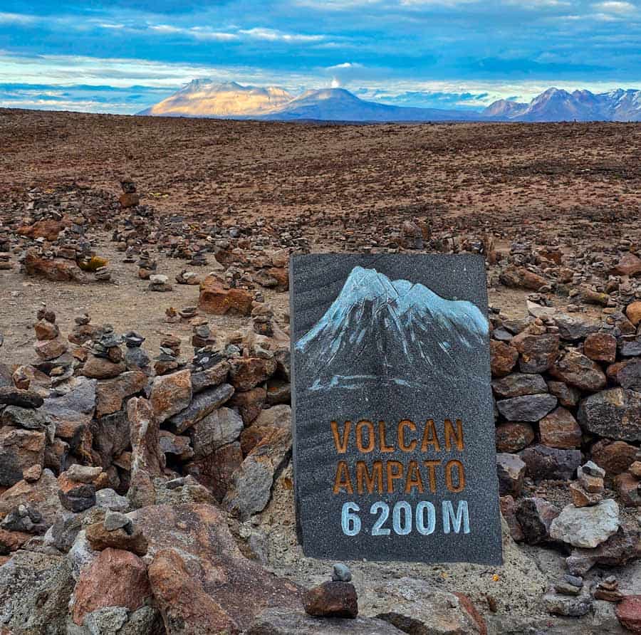 viewpoint for the smoking volcano at 4900m altitude