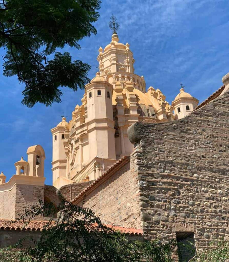 Photo by Giuseppe García - stunning colonial church architecture in cordoba