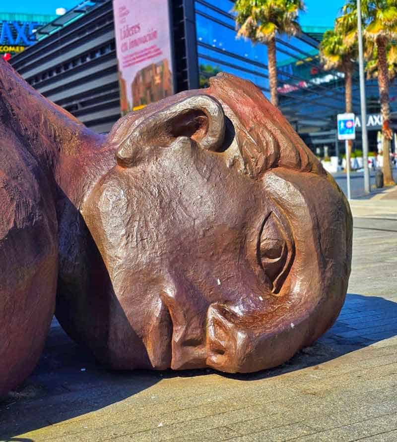 huge statue art on the waterfront at Vigo of a womans head